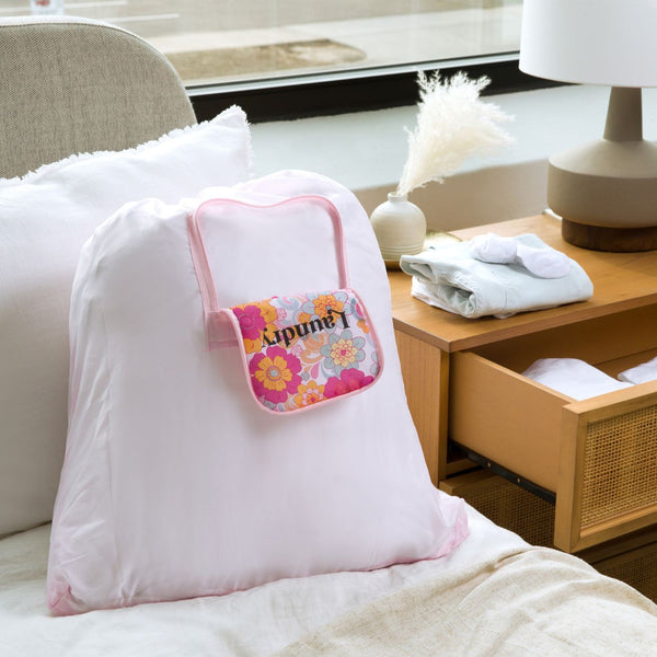 Miamica Malibu Babe Collection Barbie Pink Floral "Laundry" Travel Expandable Laundry Bag