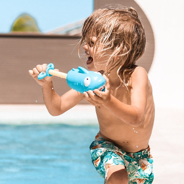 Sunnylife Animal Soaker - Shark