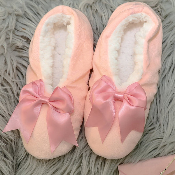 Faceplant Dreams Slipper Footsies - "Not Now Mommy is Busy"